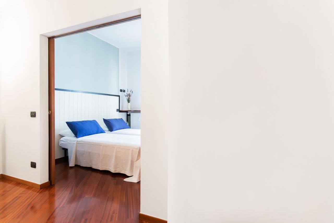 Santa Chiara Apartment By Myhomeinكومو المظهر الخارجي الصورة